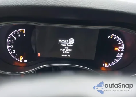 2021 Jeep Grand Cherokee Limited 4X4 z USA, uszkodzony, nr VIN 1C4RJFBG9MC779517